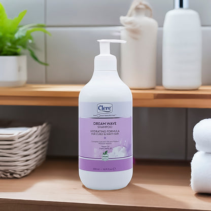 Clere Dream Wave Shampoo – Feuchtigkeitsspendende Pflege für Lockiges & Welliges Haar, Mit Kräuterextrakten & Traubenkernöl, Vegan (500 ml)